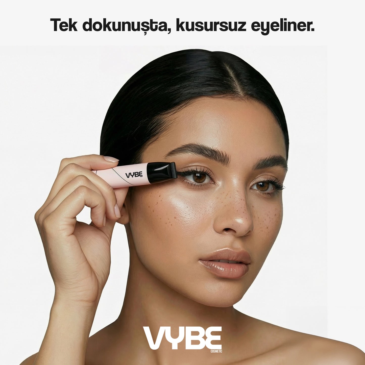 VYBE Eyeliner Stamp